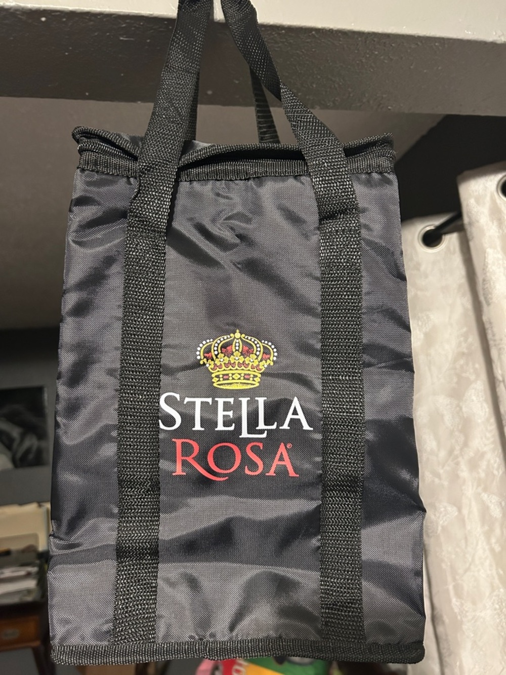 ♥️ Stella Rosa Black Insulated Tote
